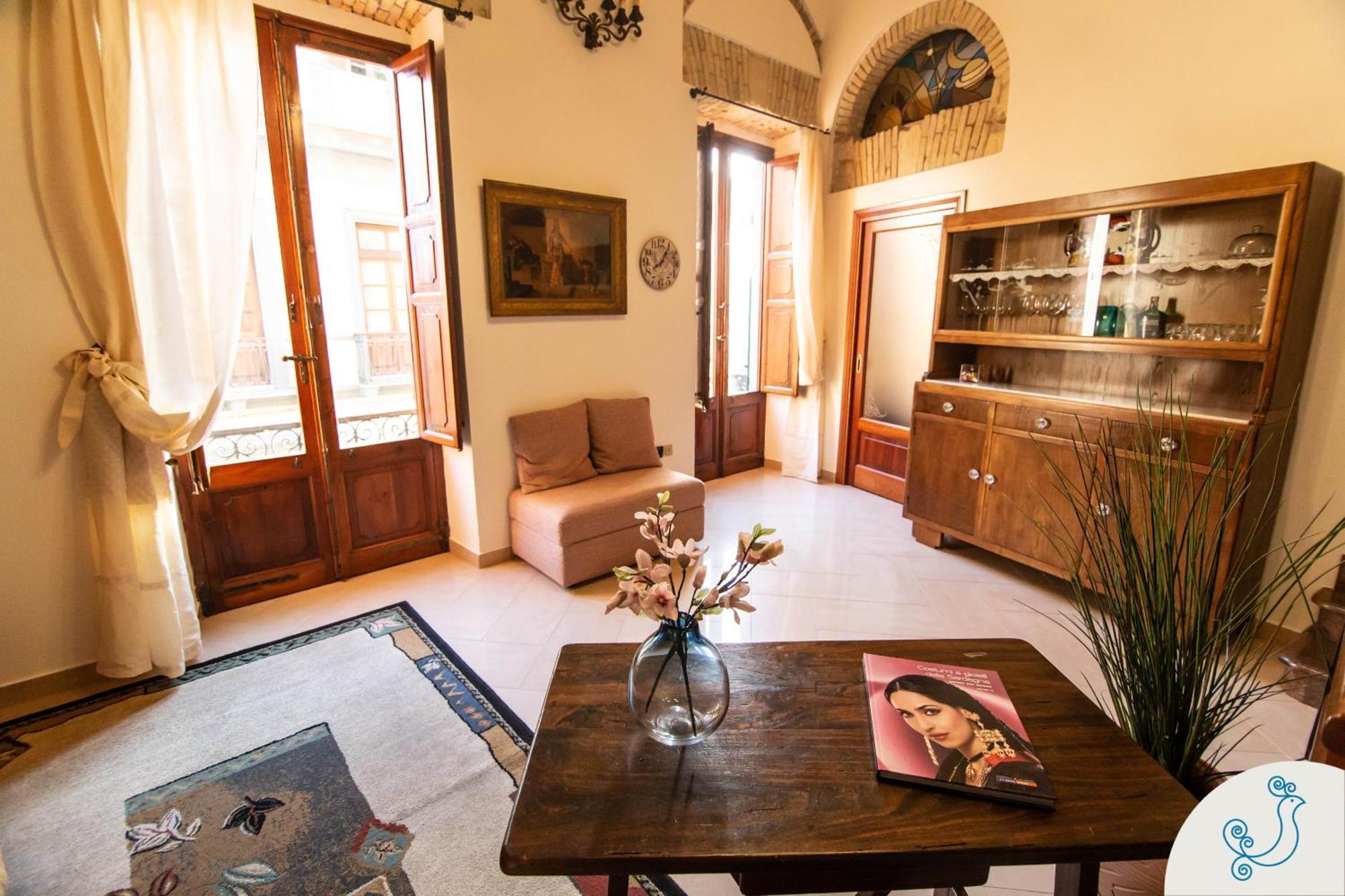 Manno 81 - Charming Historic Apartment Cagliari Eksteriør bilde